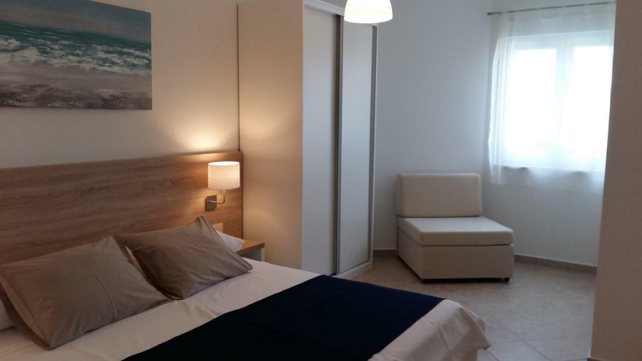 Haus Mit Meerblick Lopar Εξωτερικό φωτογραφία